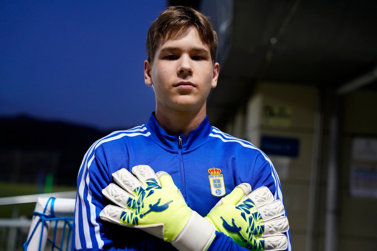 De Járkov a Oviedo una nueva vida gracias al fútbol Ejemplares Es