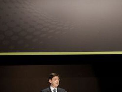 El presidente de Bankia, Jose Ignacio Goirigolzarri, durante su intervenci&oacute;n en la Junta General de accionistas que se est&aacute; celebrando en el Palacio de Congresos de Valencia.