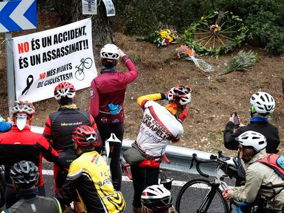 Concentración por la muerte de un ciclista en Terrassa. © Foto: Cristóbal Castro