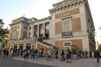 El museo celebró el sábado sus 203 años con una jornada de puertas abiertas. Un total de 10.800 visitantes acudieron a la pinacoteca en tan señalada fecha, superando el récord que se estableció el pasado 31 de octubre.