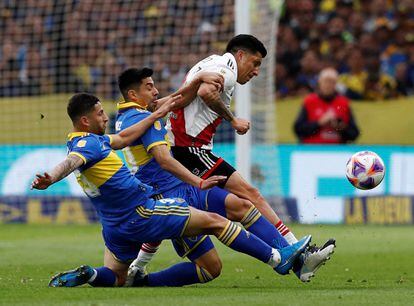 Boca Juniors v River Plate