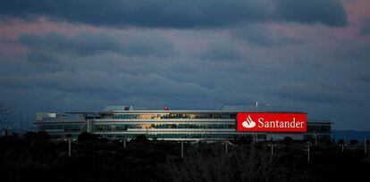 Sede operativa de Banco Santander en Boadilla del Monte. 