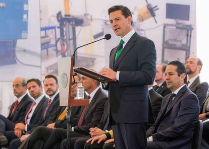 Peña Nieto, durante el acto en el que sufrió una irritación en los ojos.