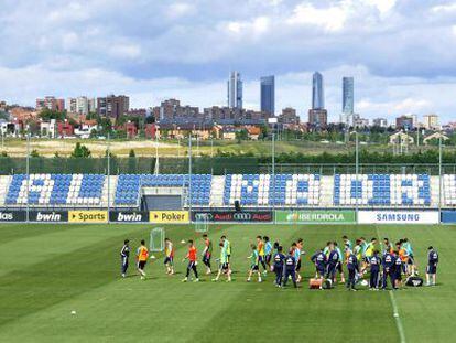 La ciudad deportiva de Valdebebas durante un entrenamiento del Madrid.