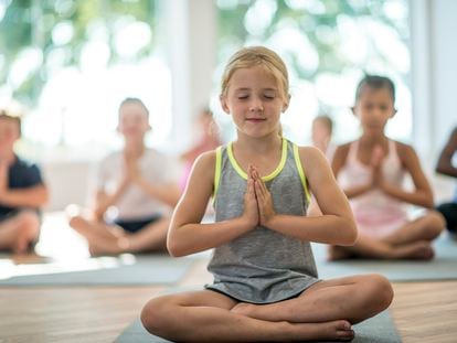 Lo importante es que los niños disfruten del yoga y se lo pasen bien, que sepan que se pueden expresar libremente y sin juicios.