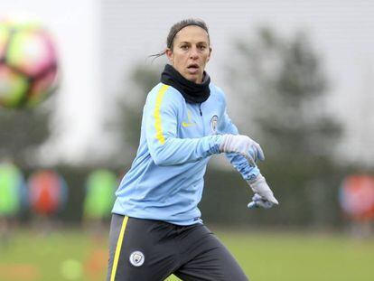 Carli Llyod, la mejor jugadora del mundo, en un entrenamiento del City. 