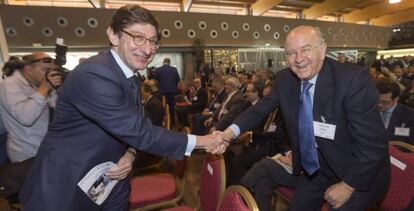 Los presidentes de Bankia y BMN, José Ignacio Goirigolzarri y Carlos Egea.