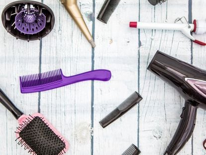 Algunos imprescindibles del cuidado del cabello como secadores, cepillos o tenacillas para ondular y rizar.