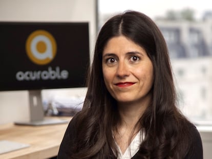 
La ingeniera y física andaluza Esther Rodríguez Villegas ha sido galardonada con el premio Merit Award de la Sociedad de Científicos Españoles del Reino Unido (CERU) por su “prolífica trayectoria científica tanto en España como en Reino Unido”.