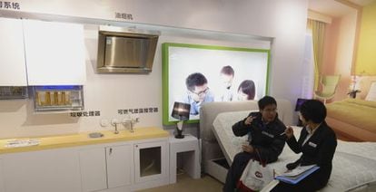 Imagen de un hogar totalmente automatizado en la Feria Mundial del Electrodoméstico, celebrada en Shanghái.