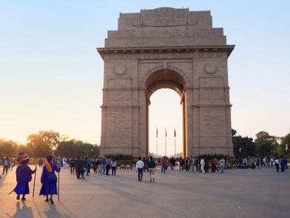 Vista de la India Gate, símbolo de Nueva Delhi, diseñada por arquitecto británico Edwin Lutyens.