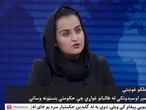 La periodista Beheshta Arghand, del canal afgano de noticias TOLOnews, en su entrevista con el portavoz talibán Mawlawi Abdulhaq Hemad.