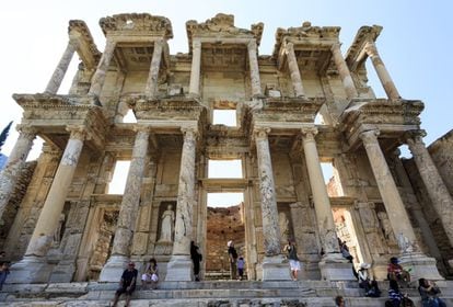 Ruinas de la biblioteca de Celso en Éfeso (Turquía)..