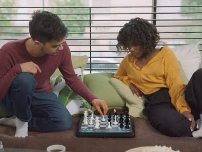 ChessUp, el tablero de ajedrez inteligente.