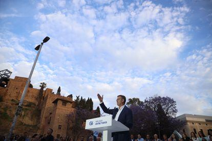 El presidente del PP, Alberto Núñez Feijóo, interviene en un acto público de su partido en Málaga este viernes.