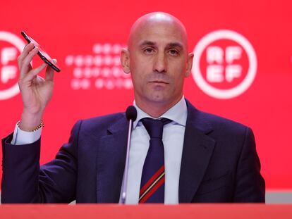 Luis Rubiales, presidente de la Real Federación Española de Fútbol, durante la conferencia de prensa.