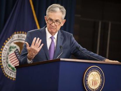El banco central de Estados Unidos justifica la rebaja como un seguro contra la recesión y busca a la vez estimular la inflación