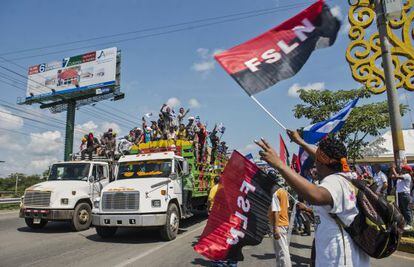 Simpatizantes del presidente Daniel Ortega, en las calles de Managua. 
