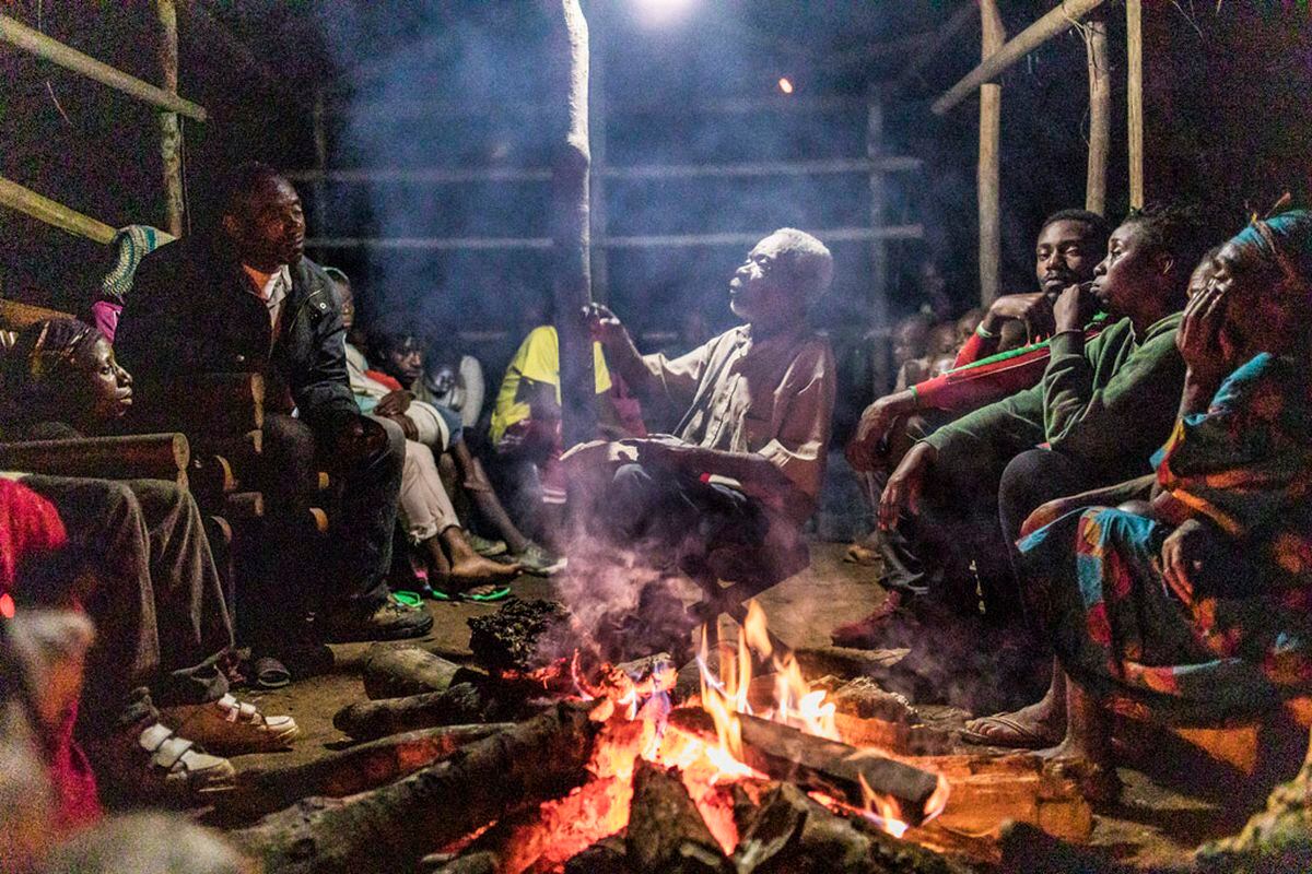 The stories of those who are the forest itself: the Baka of Cameroon |  Africa is not a country |  Future Planet