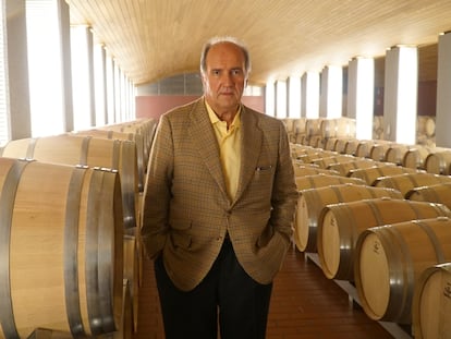 Pablo Álvarez, en la bodega.