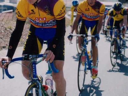 Abellán y Contador en la subida de Añover de Tajo en 2000.
