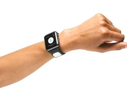Con esta correa el Apple Watch puede detectar un ictus cerebral