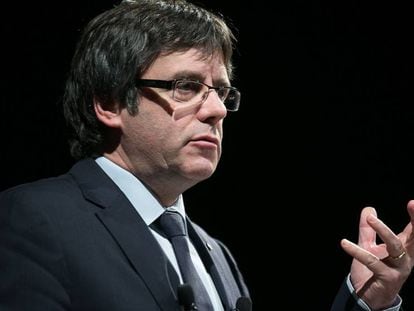 Carles Puigdemont a la conferència del Romea.