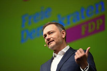 El ministro de Finanzas alemán, Christian Lindner, el 6 de enero pendiente un acto de su partido, los liberales del FDP, en Stuttgart.