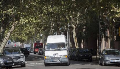 Un vehicle especialment contaminant a Barcelona.