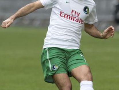 Raúl González durante el partido contra el South China.