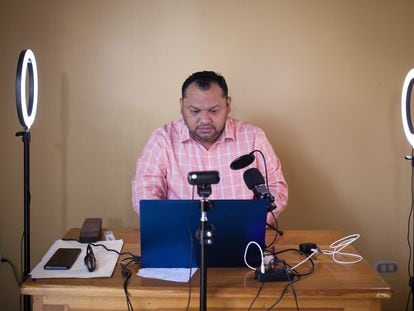 El periodista nicaragüense Álvaro Navarro, director del medio Artículo 66.