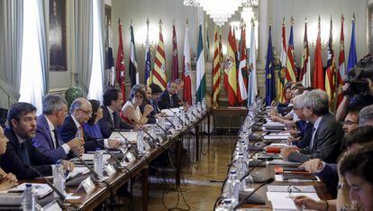 Reuni&oacute;n del comit&eacute; preparatorio, de impulso y de seguimiento de la Conferencia de Presidentes el mes pasado en Madrid. 