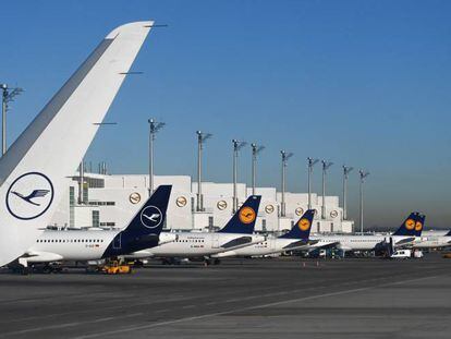 Lufthansa y TAP cancelan más de 8.000 vuelos entre marzo y abril por la caída de la demanda