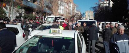 Concentraci&oacute;n de taxistas contra las VTC, en Madrid. 