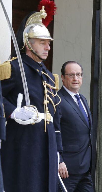 El presidente franc&eacute;s, Francois Hollande, la semana pasada a las puertas del El&iacute;seo.  
