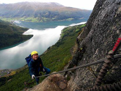 Vía ferrata, en Nordfjord.