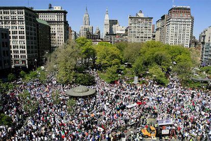Vista general de la manifestación convocada para pedir más derechos para los inmigrantes en Union Square, Nueva York, Estados Unidos.