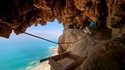 Grotto where the four swords were found in the desert of Israel.