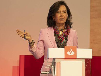 Ana Botín, presidenta del Santander, en la presentación de los nuevos objetivos en Londres. 