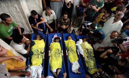 Funeral de los cuatro niños muertos en Gaza en un ataque israelí el 14 de julio de 2014.