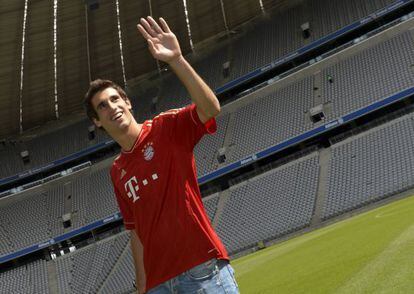 Javi Martínez en su presentación en el Allianz Arena