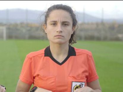La Federación Española de Fútbol lanza una campaña en vídeo para acabar con esta lacra y con los insultos al colectivo arbitral femenino