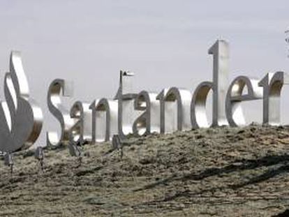SCUSA, de la que el Banco Santander tiene el 65 %, actualizó hoy ante la Comisión del Mercado de Valores de EEUU (SEC) la documentación sobre la operación. EFE/Archivo
