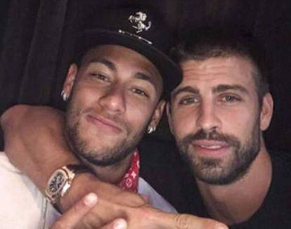 La imagen que ha subido Piqué, junto a Neymar, en sus redes sociales.