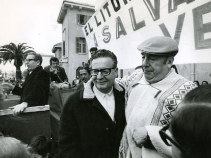 El expresidente chileno Salvador Allende y el poeta Pablo Neruda, en una imagen sin datar.