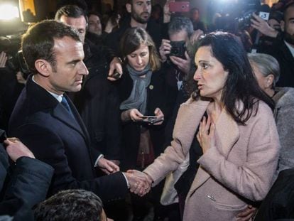 Así es el cara a cara de Macron con la esposa de un condenado por asesinato terrorista
