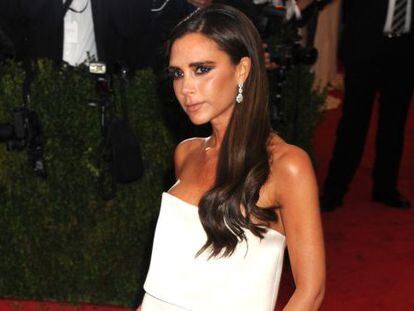 Victoria Beckham abri&oacute; recientemete su boutique en Londres.