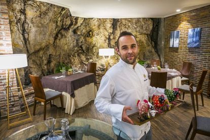 El chef Ricardo González Sotres en su restaurantes El Retiro (una estrella Michelin en 2015).