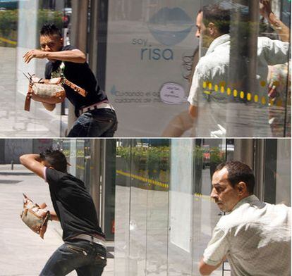 Secuencia del atraco registrado a mediodía de ayer en la plaza de Tirso de Molina, en el distrito de Centro.