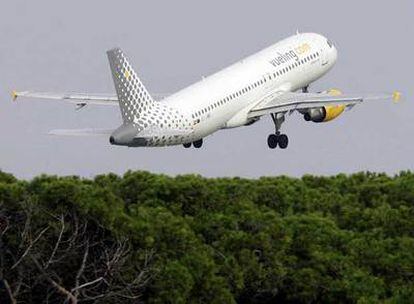 Las líneas de bajo coste de menor tamaño sufren algunas desventajas, como el mayor coste de los aviones.